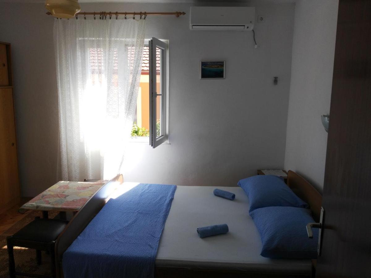 Apartmani Karuza Новалья Экстерьер фото