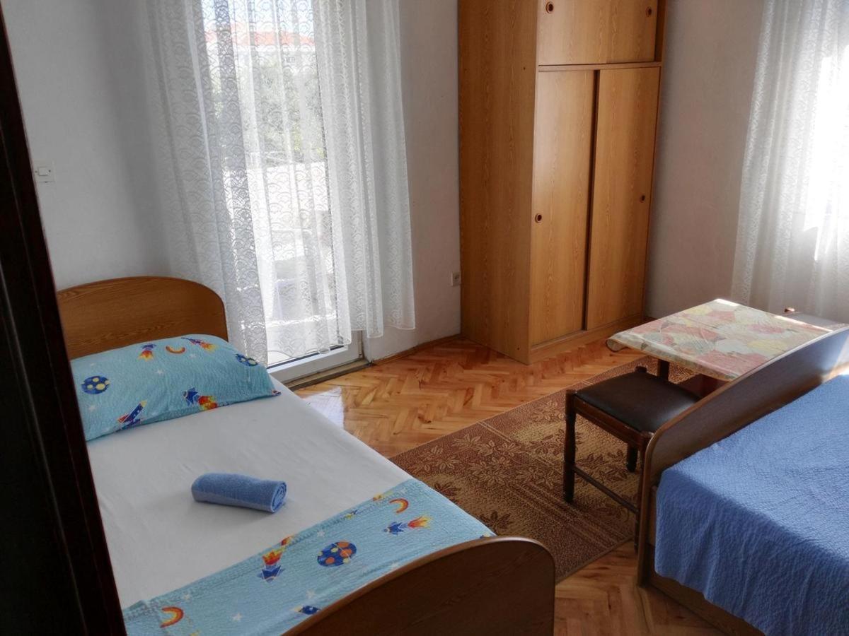 Apartmani Karuza Новалья Экстерьер фото